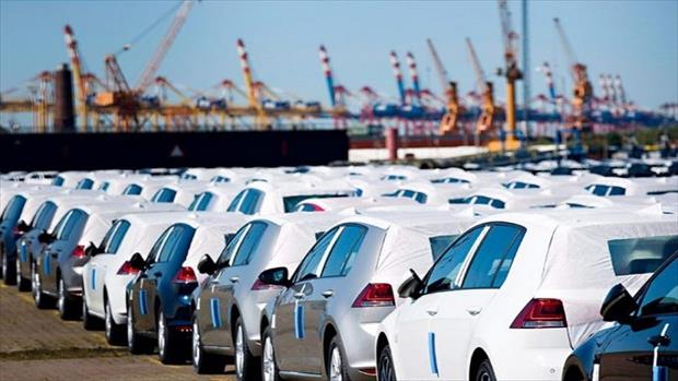 واردات خودرو توسط دولت رسما آزاد شد